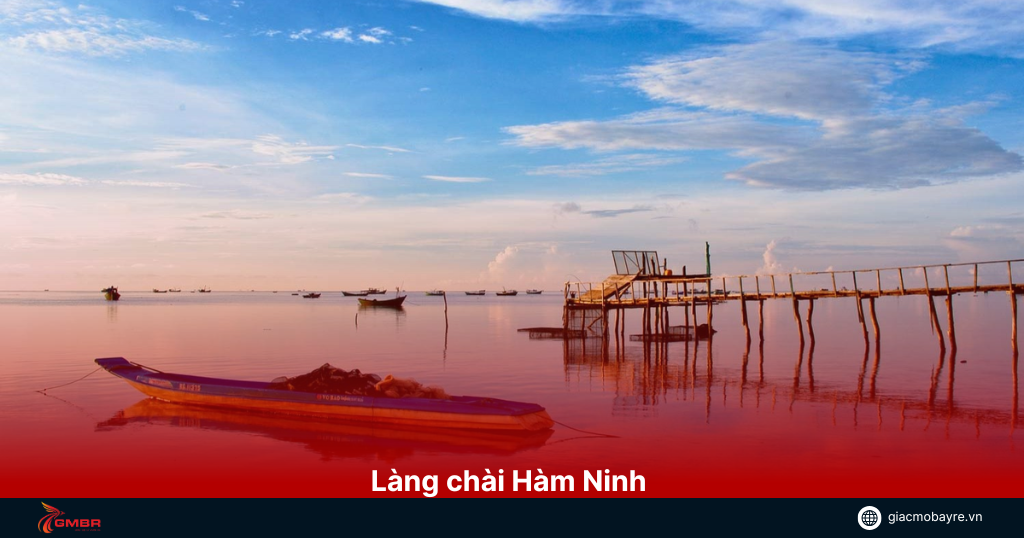 Làng chài Hàm Ninh