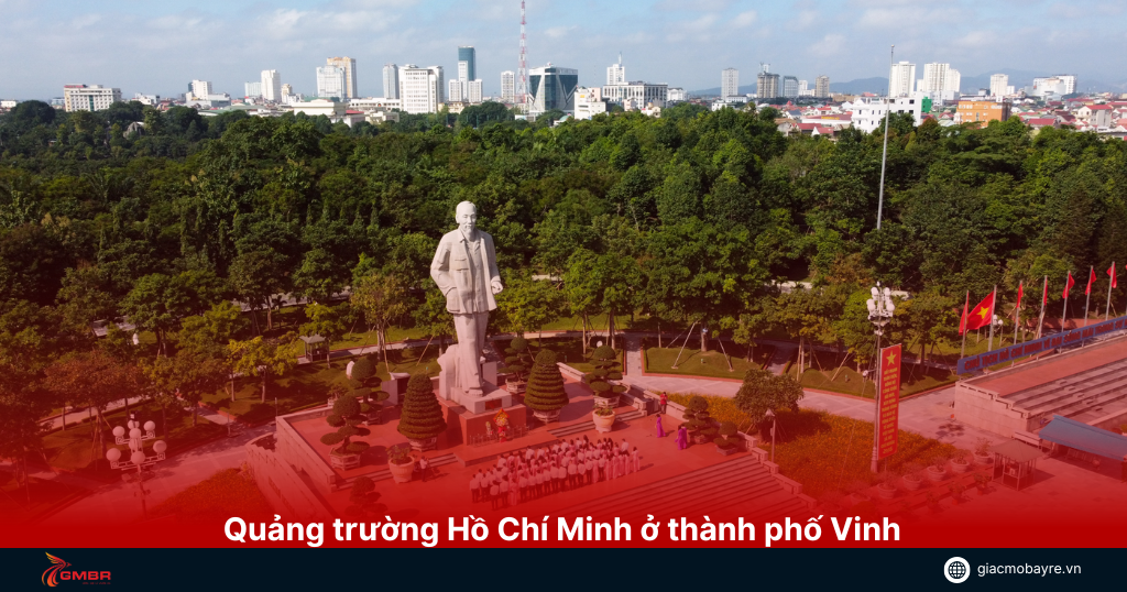 Quảng trường Hồ Chí Minh là địa điểm nổi tiếng ở Vinh