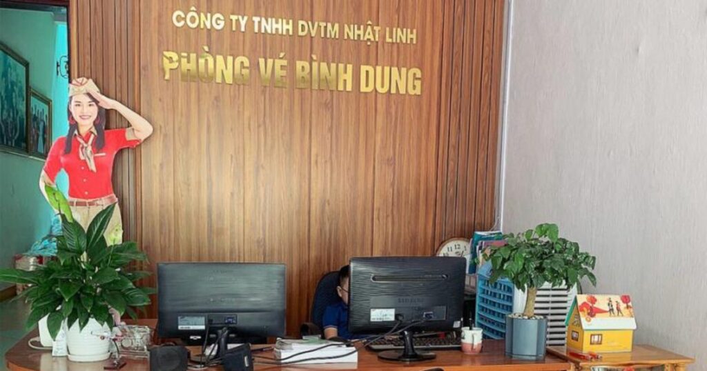 Phòng vé Bình Dung luôn sẵn sàng tư vấn cho khách hàng mọi thời điểm
