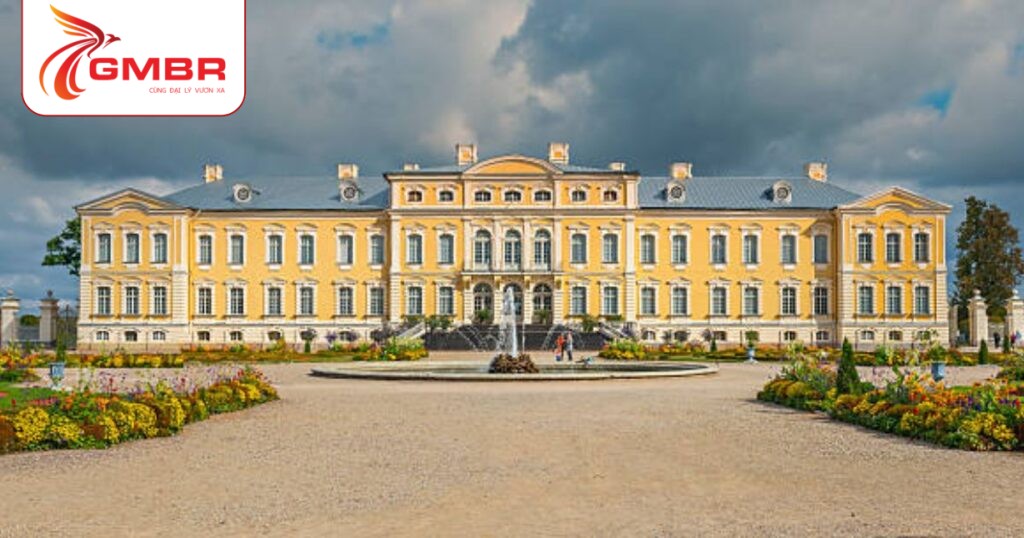 Du lịch Latvia: Thời điểm du lịch, Địa điểm, Lịch trình du lịch & Hãng hàng không khai thác chuyến bay đến Latvia 3 Cung điện Rundale