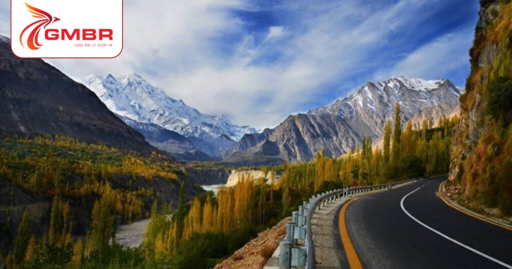 Cung đường Karakoram Highway