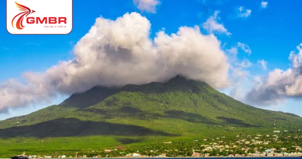 Đỉnh núi lửa Nevis Peak