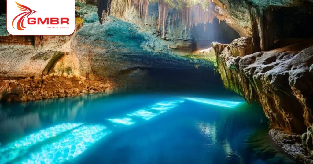 Du lịch Nauru: Thời điểm du lịch, Địa điểm, Lịch trình du lịch & Hãng hàng không khai thác chuyến bay đến Nauru 3 Hang Moqua