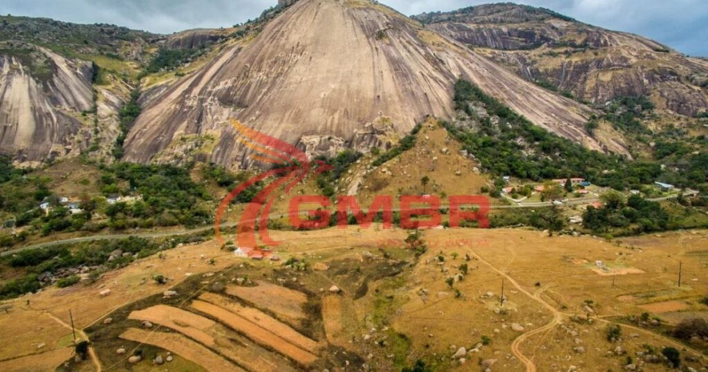 Du lịch Eswatini: Địa điểm, Lịch trình du lịch & Hãng hàng không khai thác chuyến bay đến Eswatini 3 Núi Sibebe