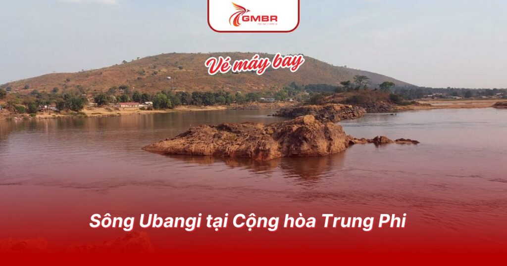 Du lịch Cộng hòa Trung Phi: Địa điểm, Lịch trình du lịch & Hãng hàng không khai thác chuyến bay đến Cộng hòa Trung Phi 3 Sông Ubangi tại Cộng hòa Trung Phi